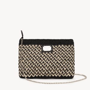 NEW WEEKEND CLUTCH